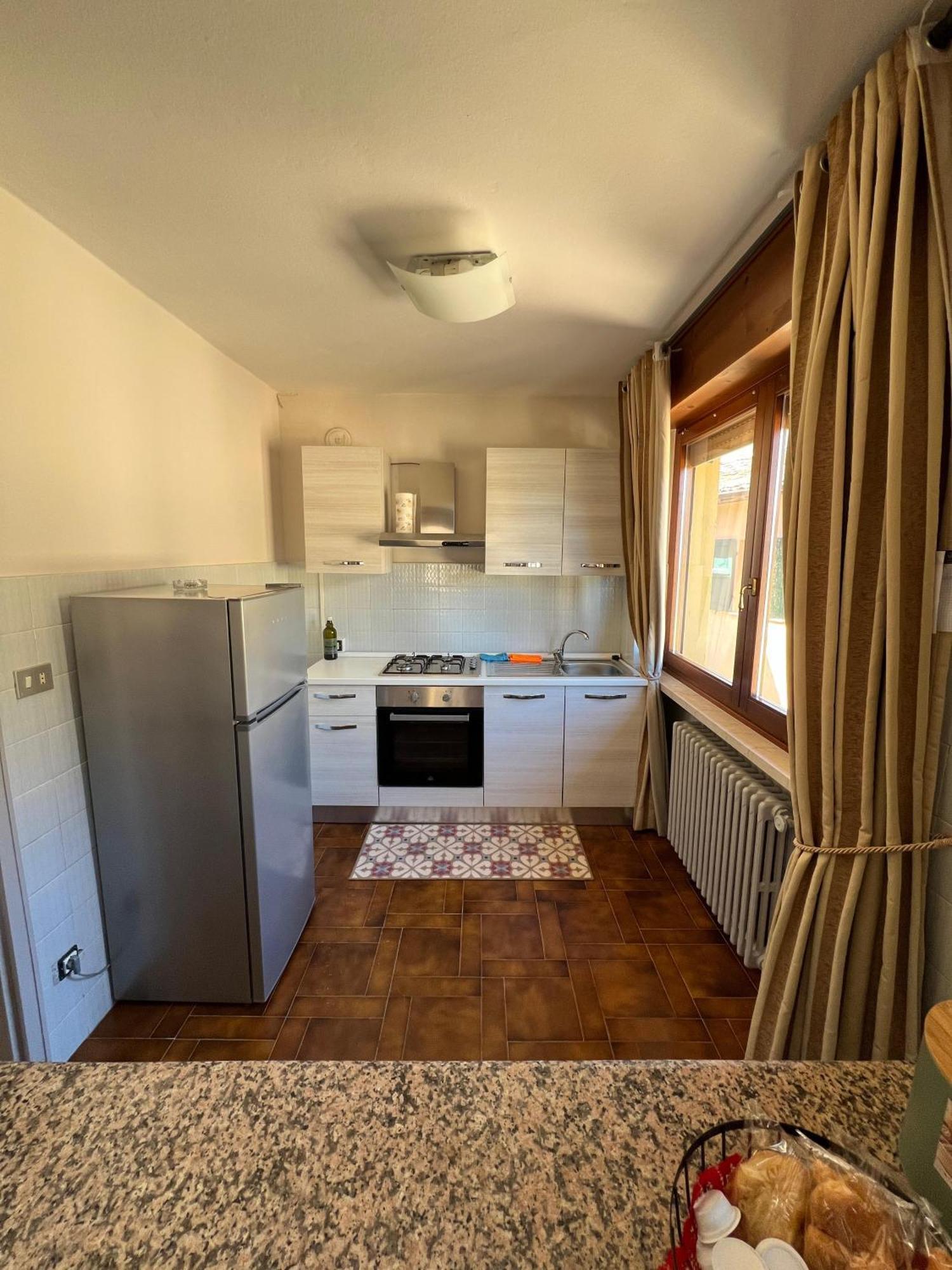 גרדונה ריביירה B&B Al Vittoriale Da Maja מראה חיצוני תמונה
