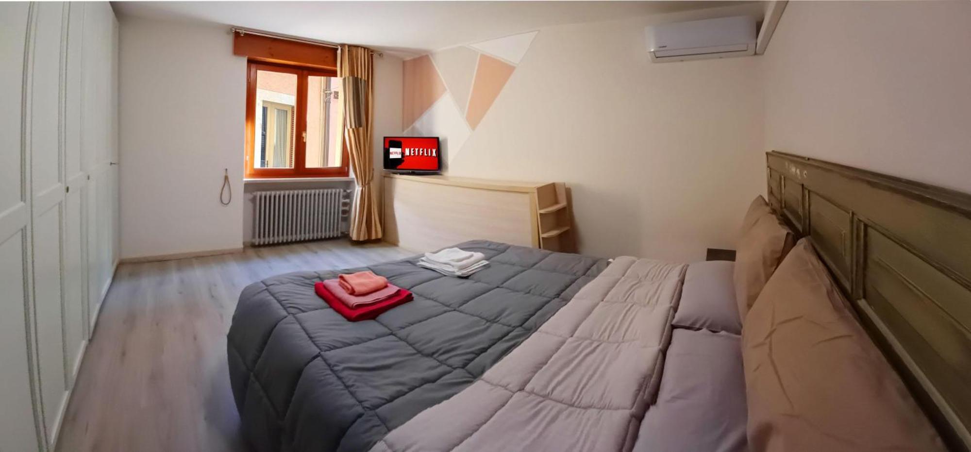 גרדונה ריביירה B&B Al Vittoriale Da Maja מראה חיצוני תמונה